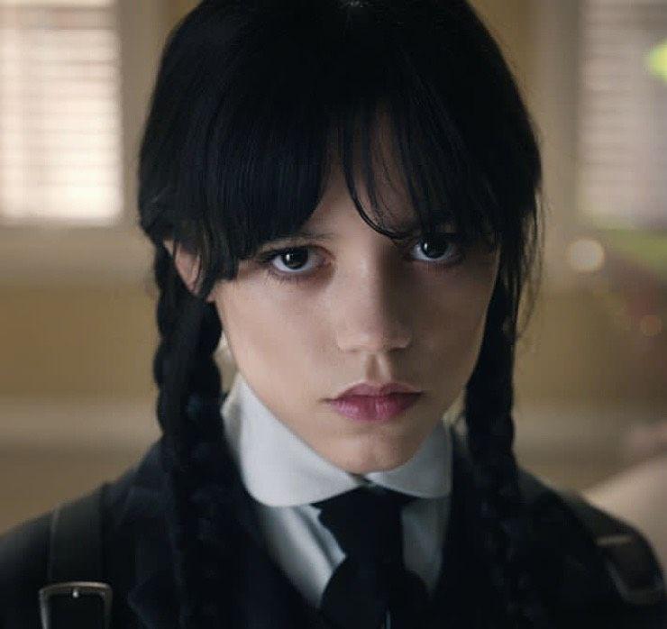 10 Fakta Monster Pembunuh Berantai Dalam Film Wednesday, Meresahkan!