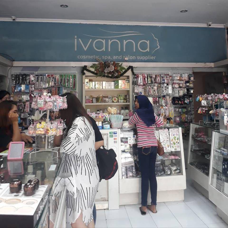 Toko Ivanna (toko-ivanna.business.site)