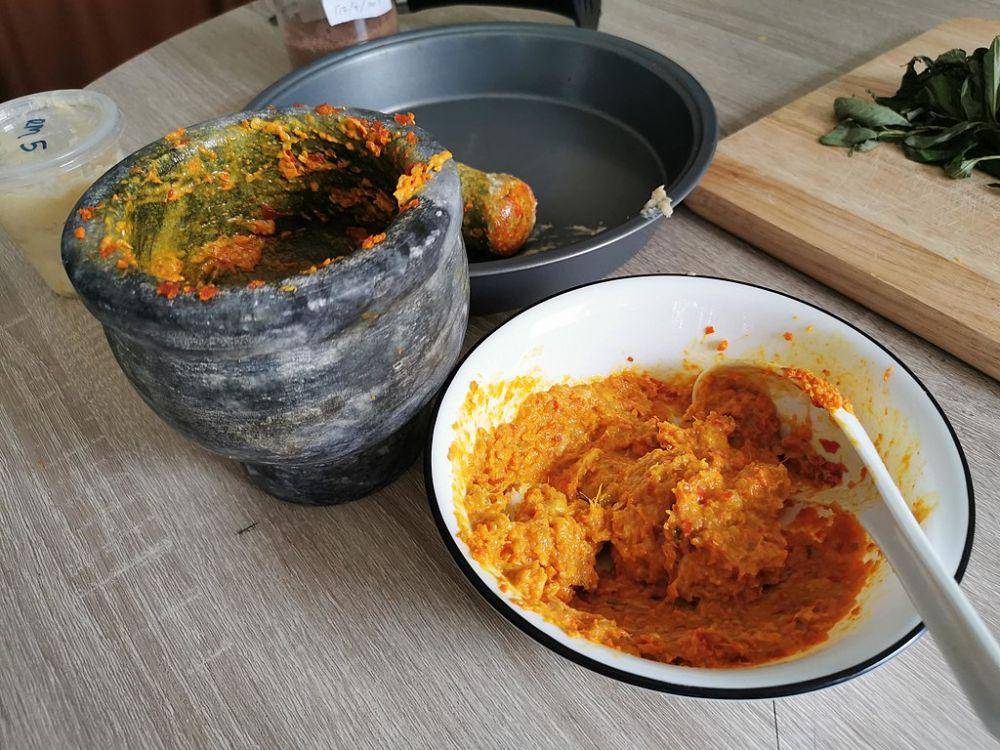 olahan sambal yang menggunakan tempoyak (Mdsheth1986, CC BY-SA 4.0, via Wikimedia Commons)
