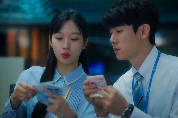 cuplikan penampilan Yoo Yeon Seok dan Moon Ga Young bintangi drama Interests of Love (dok. jTBC/Interests of Love)