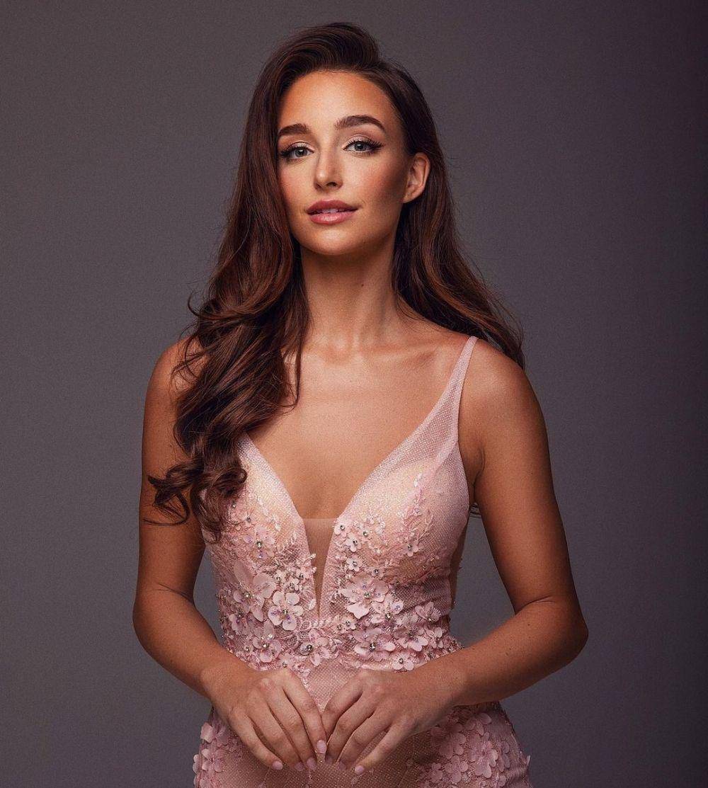 Madison Kvetlana (instagram.com/madisonkvetlana)