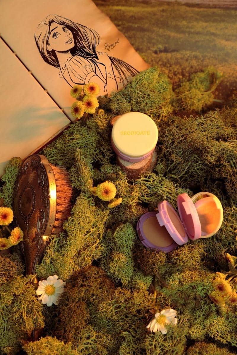 Produk kolaborasi Disney dengan brand lokal Indonesia. (dok.Disney Indonesia)