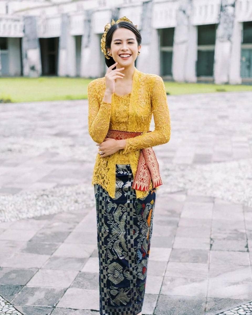 kebaya karya Didiet Maulana (instagram.com/didietmaulana)