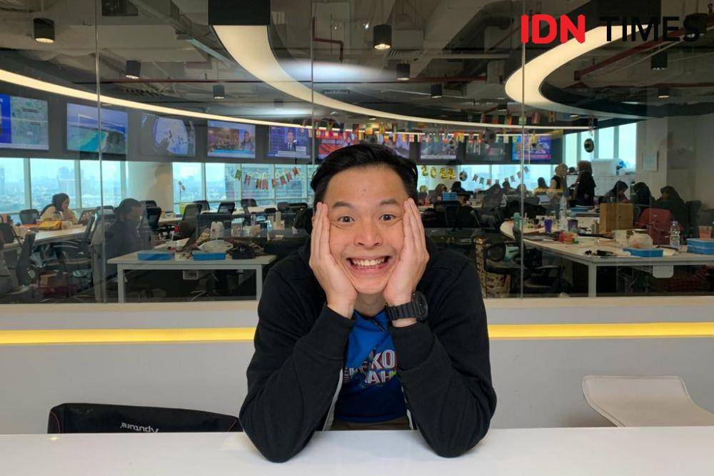 Ernest Prakasa di IDN Media HQ, Jakarta pada Selasa (29/11/2022) (IDN Times/Rafifa Shabira)