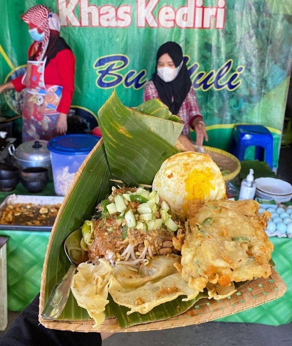 nasi tumpang (instagram.com/jogjataste)