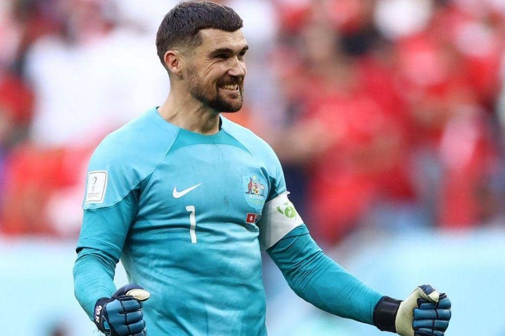 Mathew Ryan (instagram.com/matyryan)