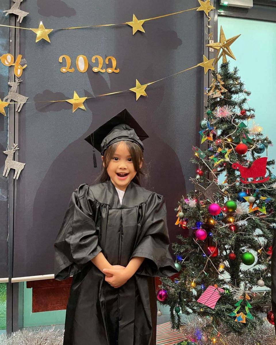 potret wisuda Bridgia (instagram.com/septriasaacha)