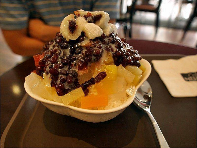 patbingsu (commons.wikimedia.org/magicinprogress)