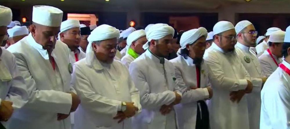 Rizieq Shihab dan Titiek Soeharto Ikut Reuni 212 di Masjid At-Tin