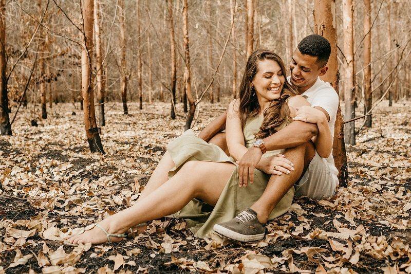 Lirik Lagu First Love dan Terjemahan, Indahnya Jatuh Cinta