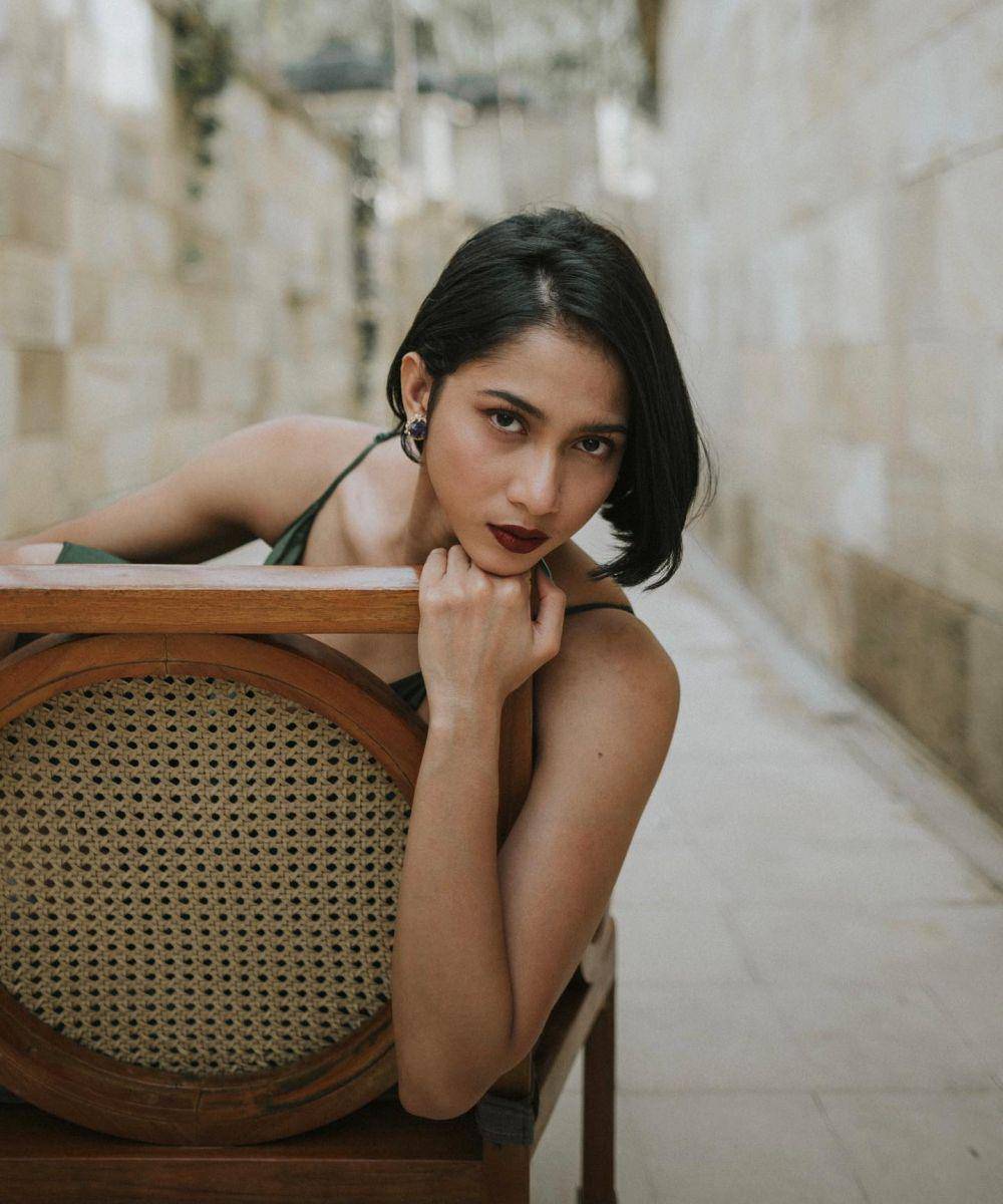 Aghniny Haque (instagram.com/aghninyhaque)