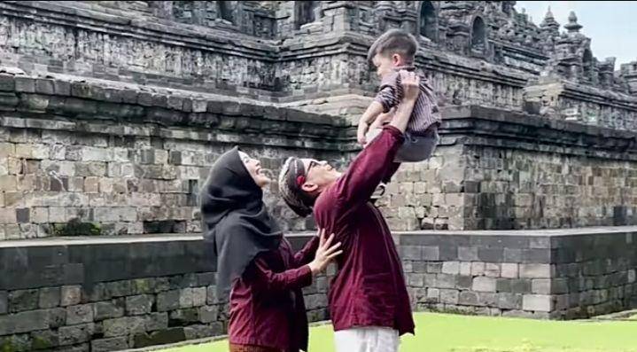 potret Athar di Candi Borobudur (YouTube.com/Ciky Citra Rezky)