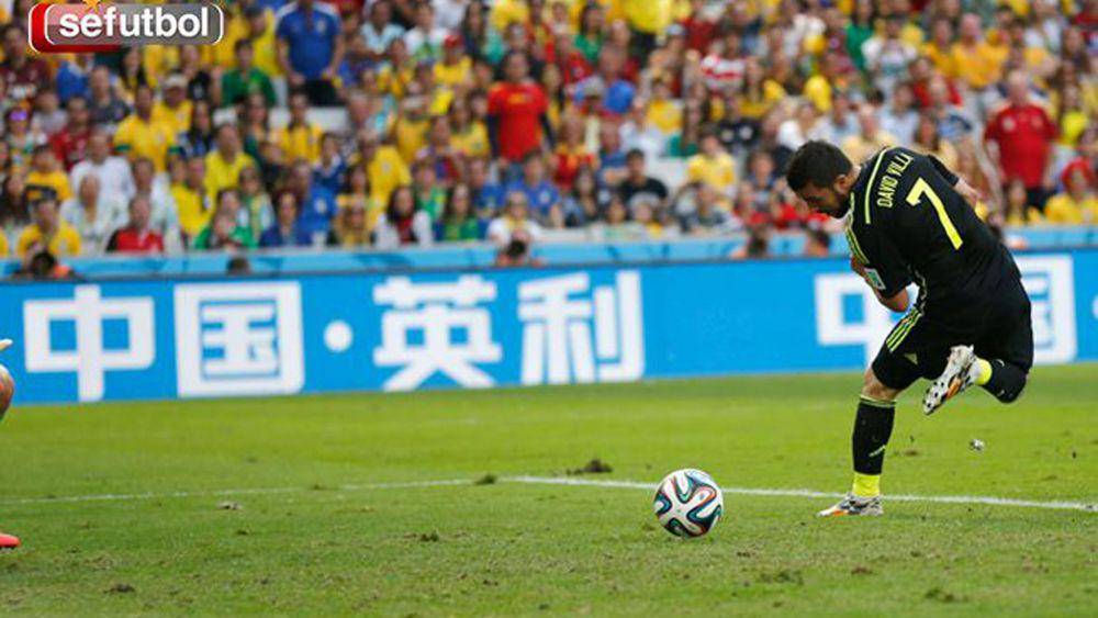 Salah satu gol David Villa di Piala Dunia 2010. (twitter.com/sefutbol)