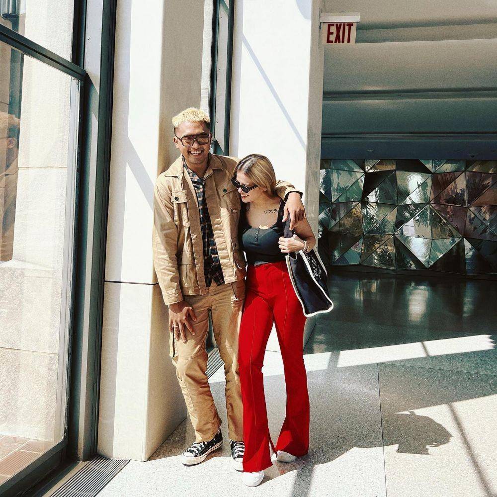 OOTD couple ala Kartika Wijaksana dan Uus (instagram.com/kartikawijaksana)