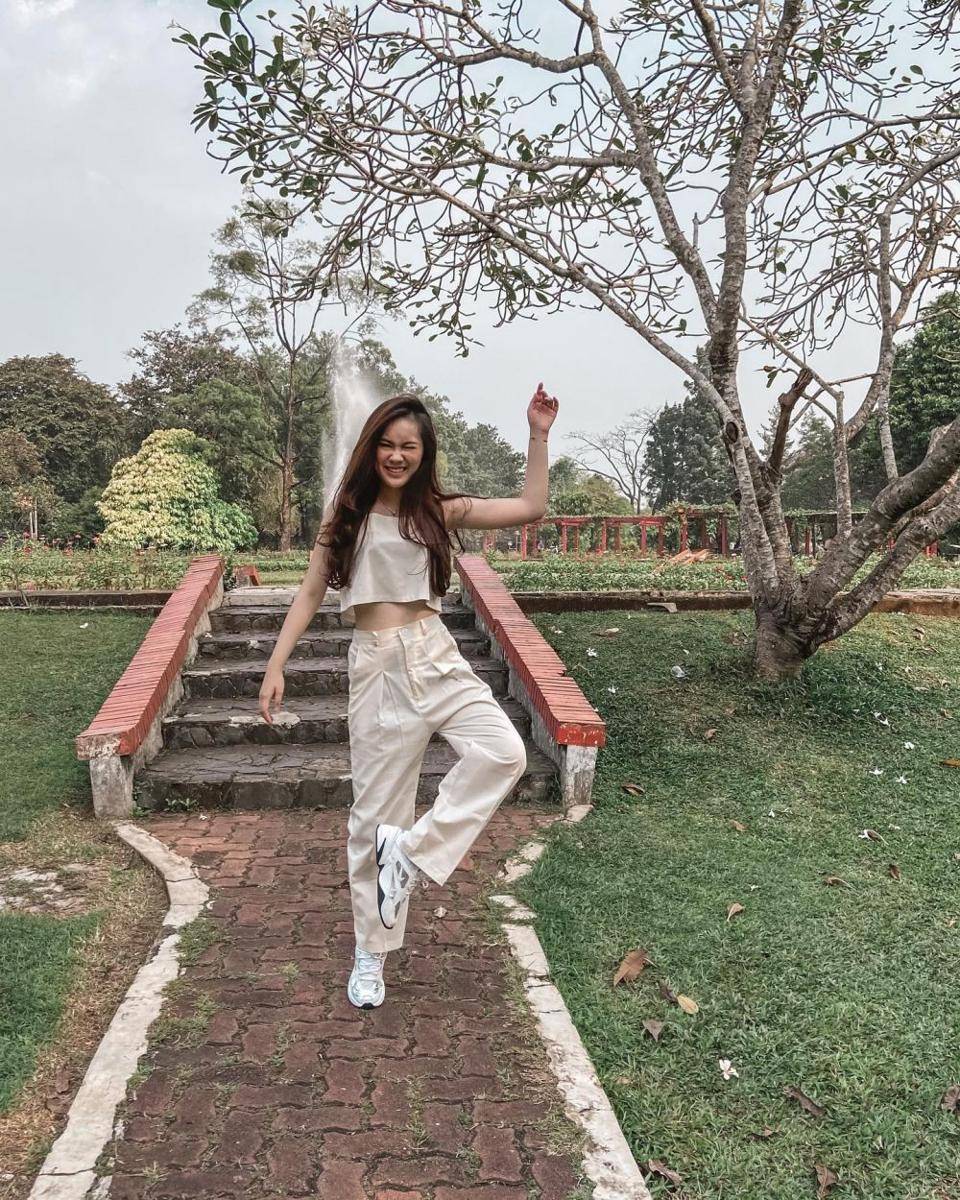 OOTD ala Jennifer Eve (instagram.com/jennifereve99)