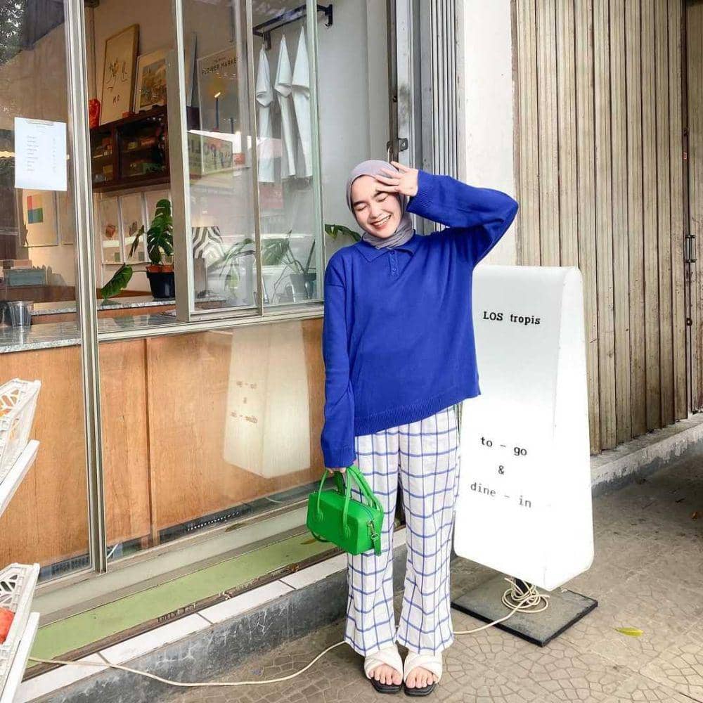 Potret OOTD (Instagram.com/karinasantii)