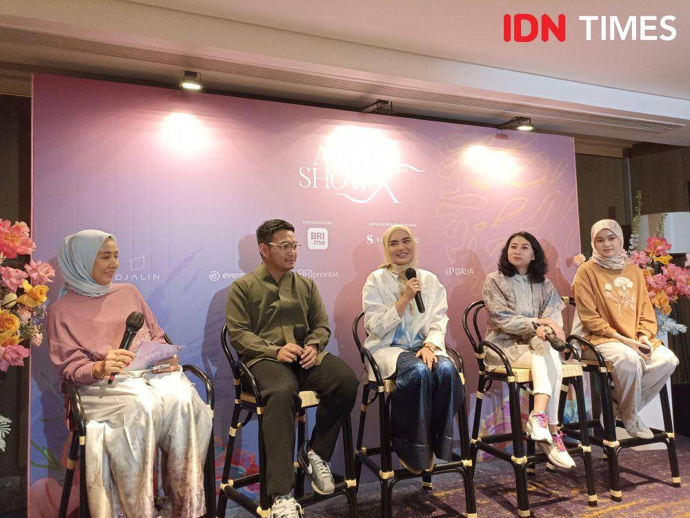 Press Conference pagelaran The Annual Show X RiaMiranda di Hotel Intercontinental Pondok Indah. 2 Desember 2022. (IDN Times/M. Tarmizi Murdianto)