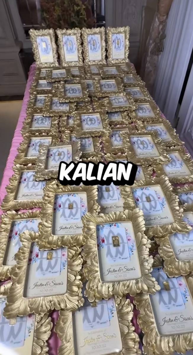 potret Jess No Limit dan Sisca Kohl bagi-bagi emas (instagram.com/siscakohl)