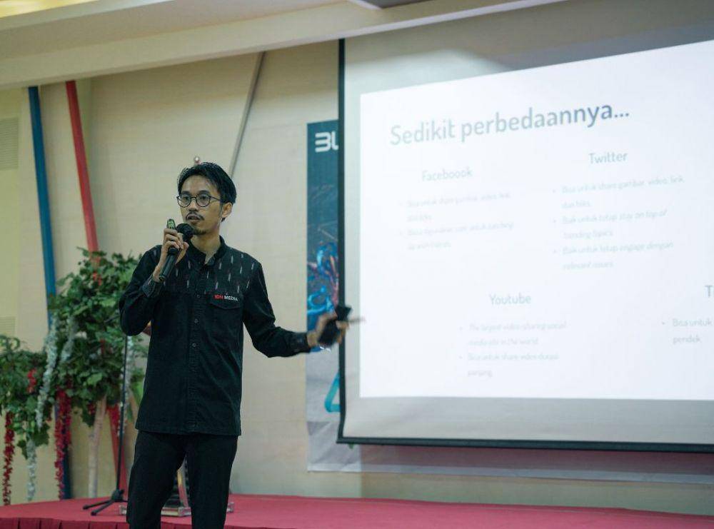 Donny Andrian di Pelatihan Jurnalistik dan Content Creator IDN Times - Inalum (dok. IDN Times/Dayu Yudana/bt)