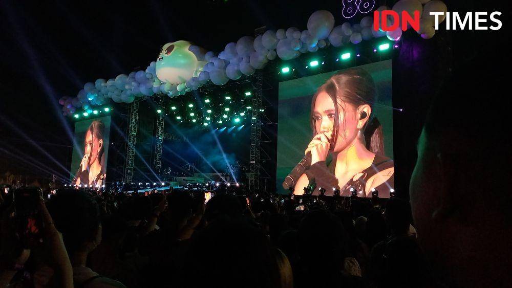 Niki di Head in the Clouds, Sabtu (3/12/2022) (dok. IDN Times/Ines Sela Melia)