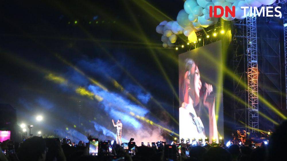 Niki di Head in the Clouds, Sabtu (3/12/2022) (dok. IDN Times/Ines Sela Melia)