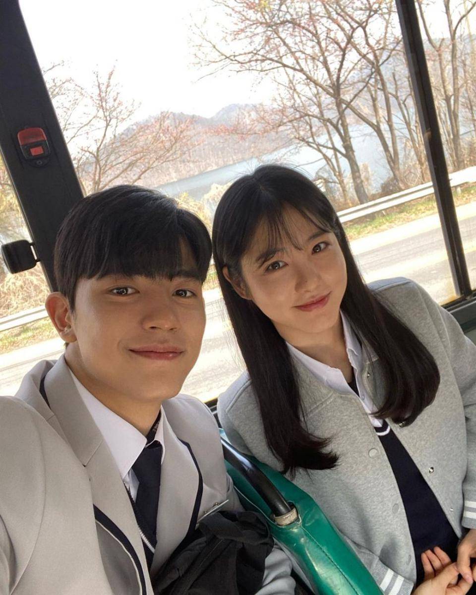 potret Shin Ye Eun dan Park Solomon di balik layar drama Revenge of Others (instagram.com/__shinyeeun)