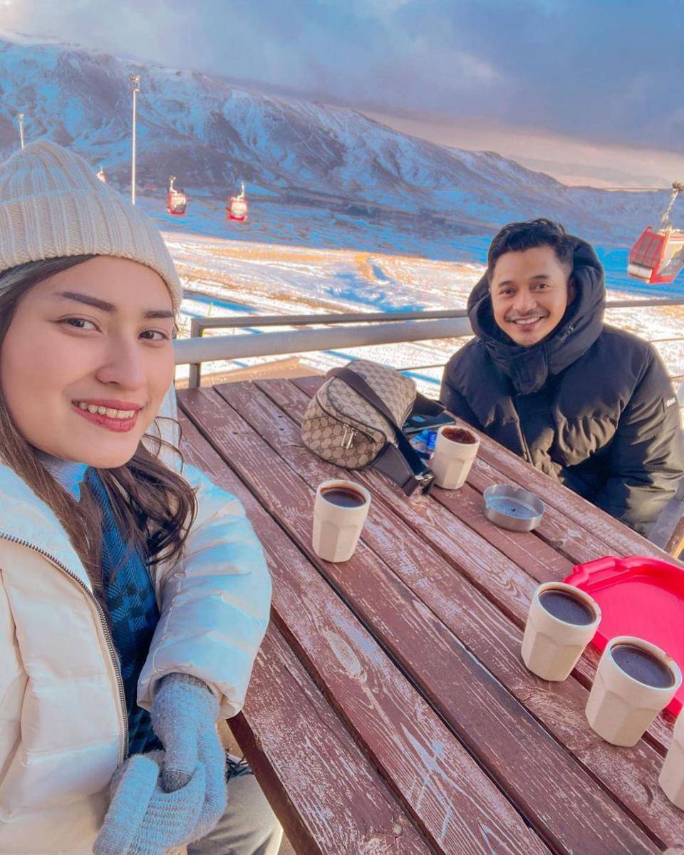 potret keluarga Adly Fairuz di Turki (instagram.com/angbeenrishi)