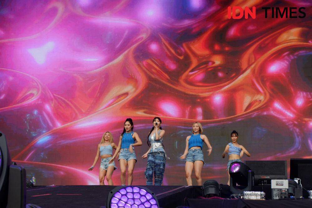 potret manggung chungha (dok.idntimes/stephanierisyana)