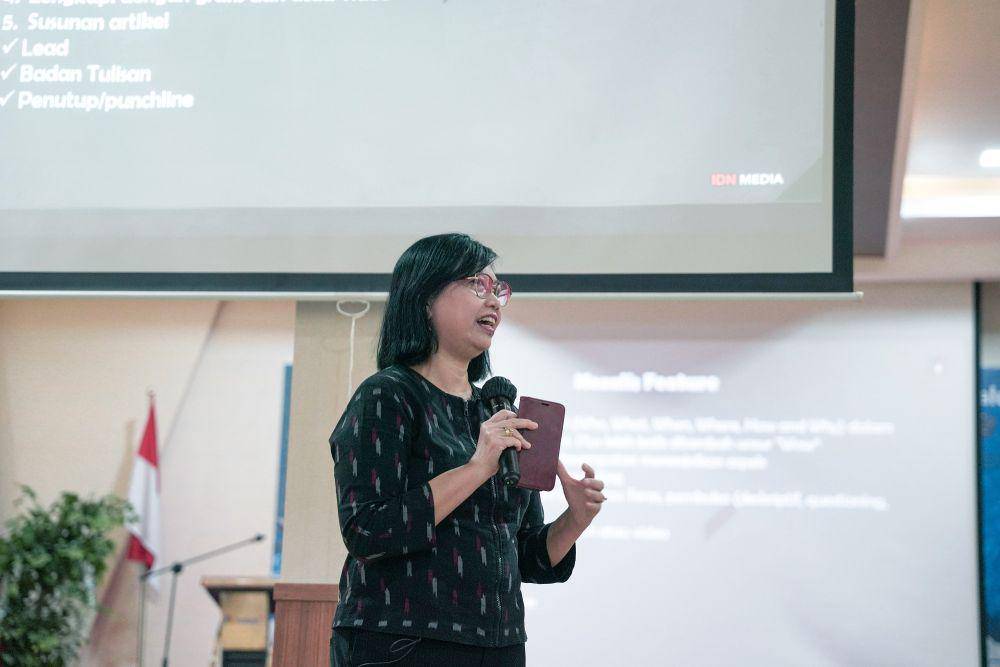 pemaparan materi oleh Uni Lubis (dok.IDN Times/Dayu Yudana/bt)