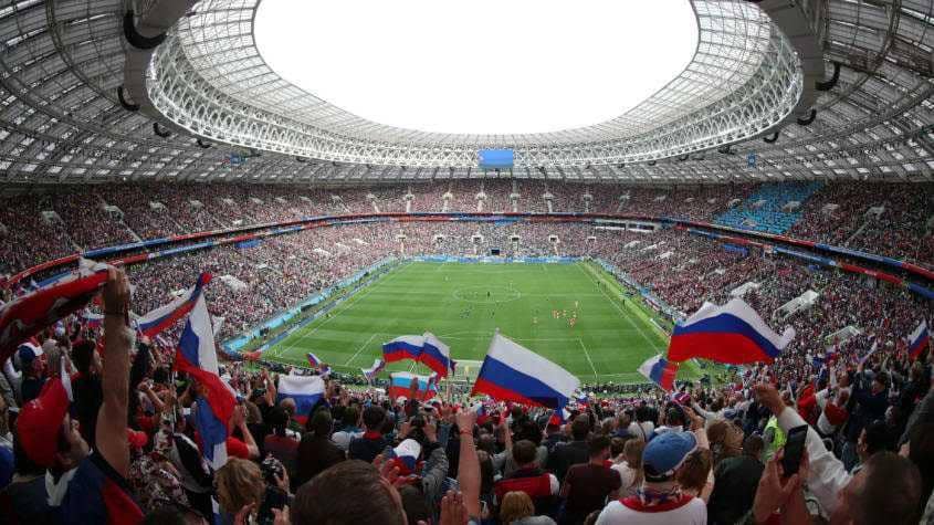 Supporter Rusia di Piala Dunia 2018 (theweek.co.uk)