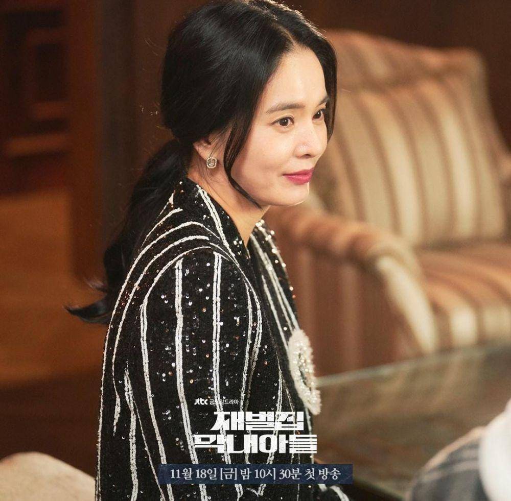 Jung Hye Young di drama Reborn Rich (instagram.com/jtbcdrama)