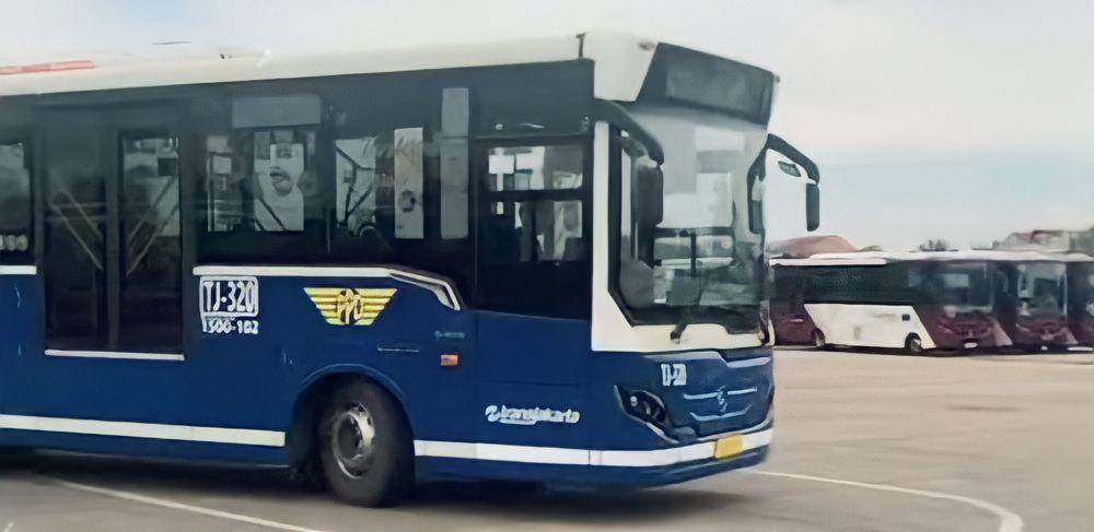 bus vintage TransJakarta (instagram.com/pt_transjakarta)