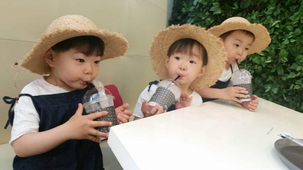 10 Momen Triplets Mukbang di The Return of Superman
