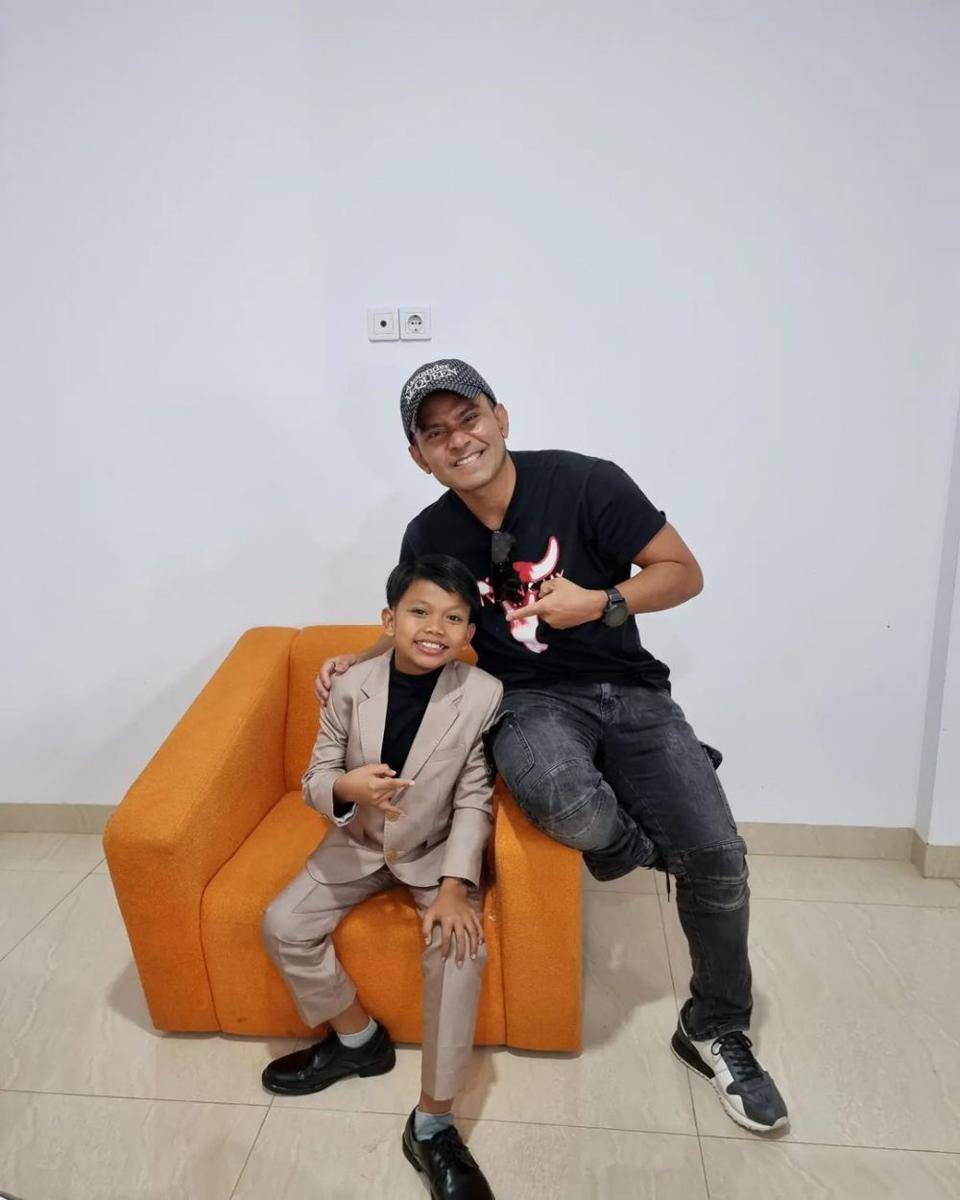 Potret OOTD kasual sampai formal ala Judika Sihotang (instagram.com/jud1ka)