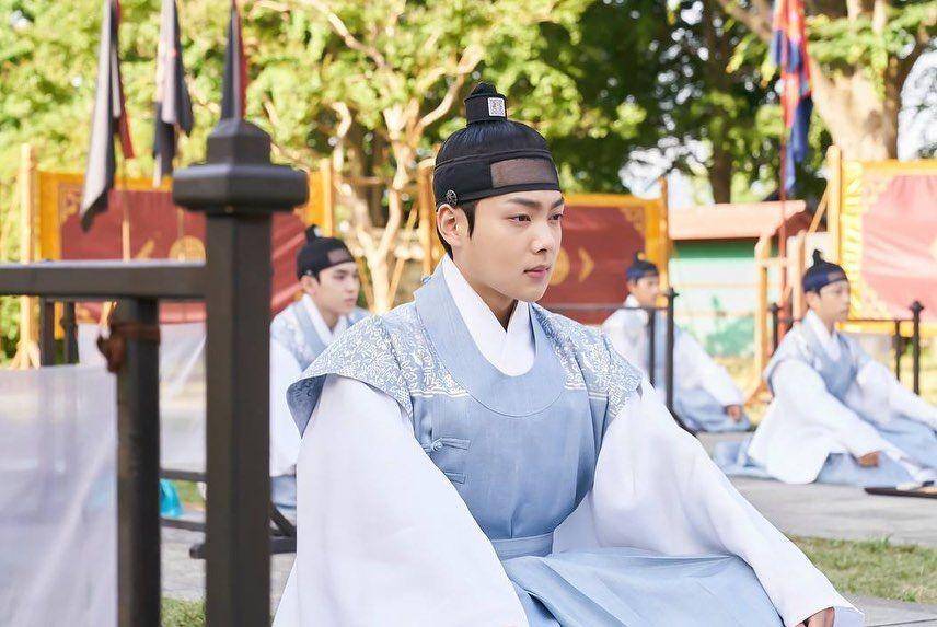 nasib Pangeran Bogum di Under The Queen's Umbrella (instagram.com/hs_kim_95)