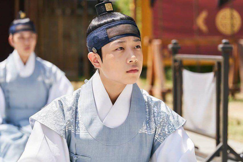 nasib Pangeran Ilyoung di Under The Queen's Umbrella (instagram.com/hs_kim_95)