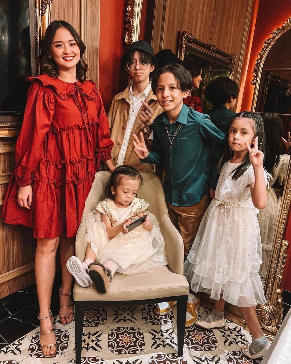 potret Joanna Alexandra dan keluarga (instagram.com/joannaalexandra)