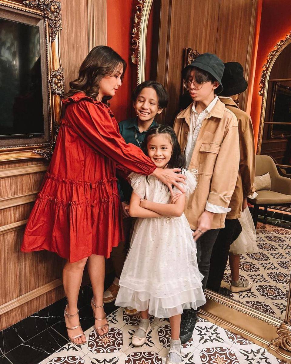 potret Joanna Alexandra dan keluarga (instagram.com/joannaalexandra)