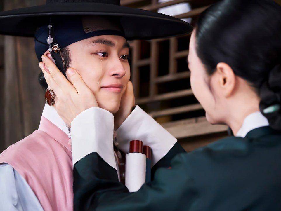 nasib Pangeran Gyeseong di Under The Queen's Umbrella (instagram.com/hs_kim_95)