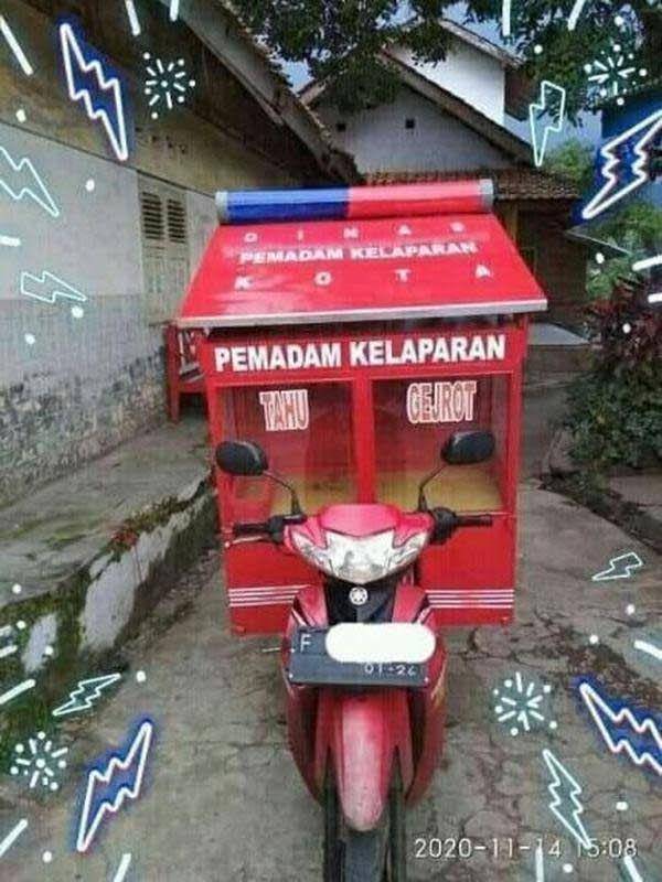tulisan nyeleneh pedagang (id.berita.yahoo.com)