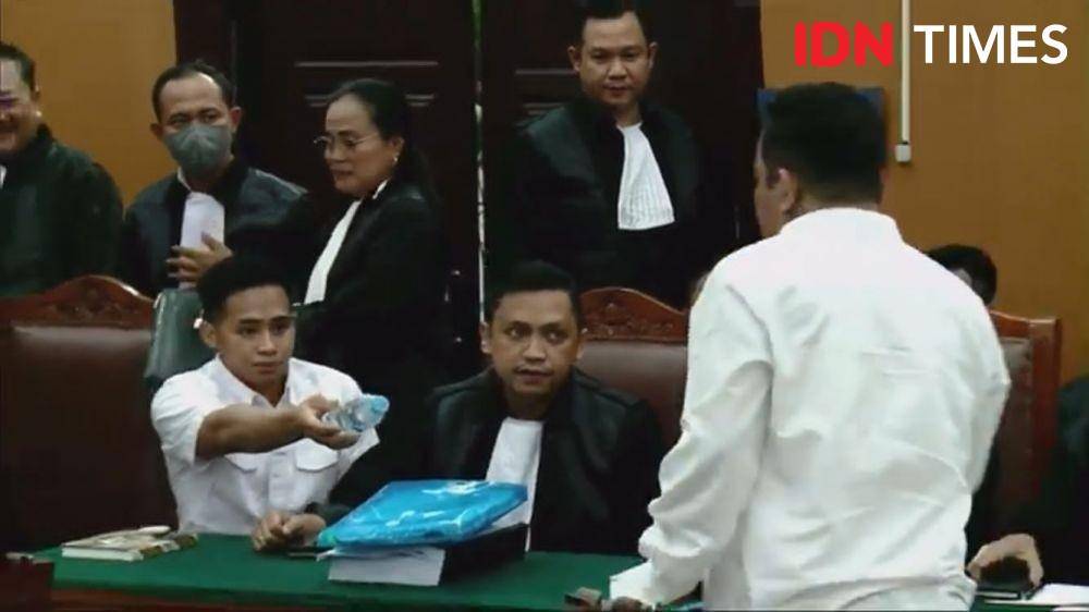 Sidang obstruction of justice kasus pembunuhan Brigadir J pada Senin (5/12/2022). (IDN Times/Irfan Fathurohman)
