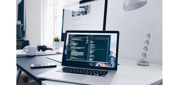 unsplash.com/Christopher Gower