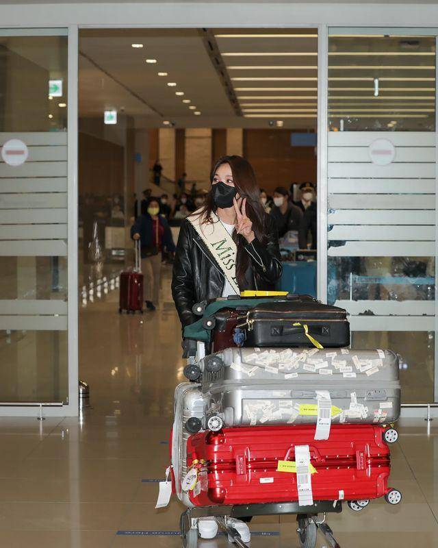 Potret Kepulangan Mina Sue Choi, Pemenang Miss Earth 2022 ke Korea Selatan (Instagram.com/misskorea_official)