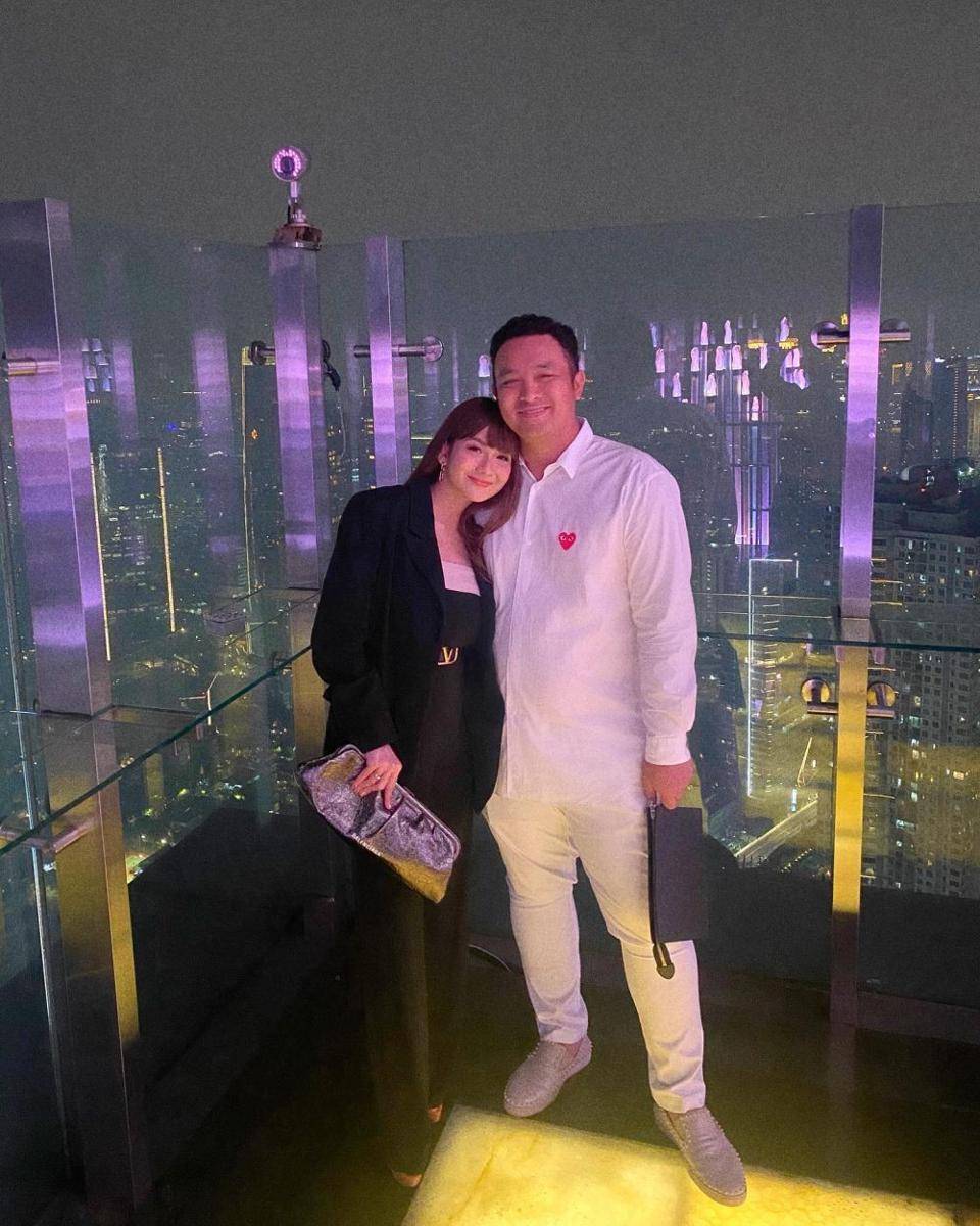 OOTD couple Adiezty Fersa dan Gilang Dirga (instagram.com/adieztyfersa)