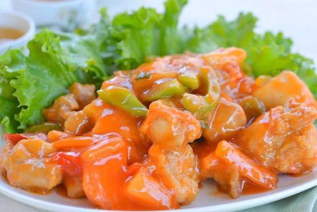 Resep Ayam Tepung Saus Asam Manis Versi Anak Kos, Hemat dan Sehat!
