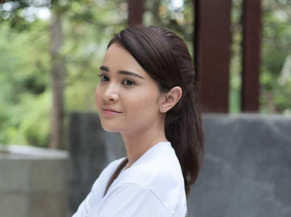 Trending 19 Negara! 10 Potret Michelle Ziudith, Laura di Kupu Malam