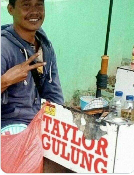 tulisan nyeleneh pedagang (twitter.com/nocontextwarung)
