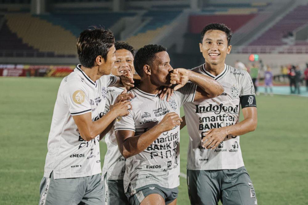 Dramatis! Penalti di Ujung Laga Bawa Bali United Menang atas Persita