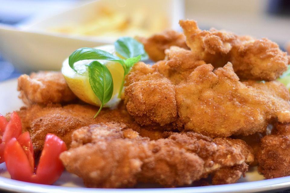 ilustrasi spicy chicken nugget (pixabay.com/-Rita-👩🍳 und 📷 mit ❤ )
