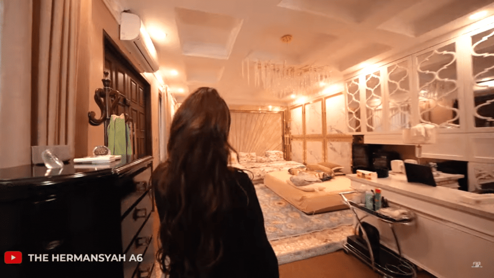 potret kamar Anang dan Ashanty (youtube.com/The Hermansyah A6)
